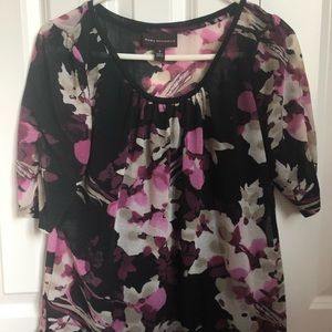 Dana Buchman Flowy Floral Top